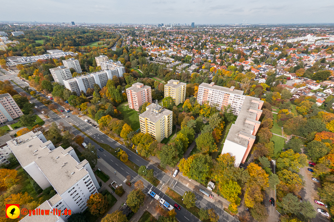 13.10.2022 - Fassadensnaierung am Karl-Marx-Ring 11-21
